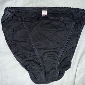 Y2K. 100% COTTON Black BIKINI PANTIES.  NEW. NO TAG.